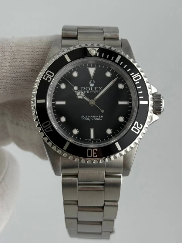 Rolex 40mm Steel  14060M 2