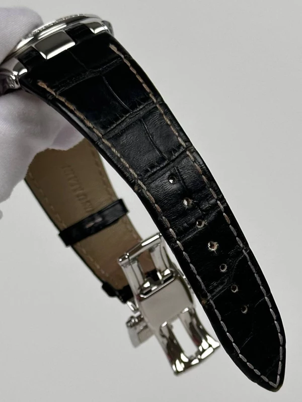 Ulysse Nardin Executive 243-00B/43 7