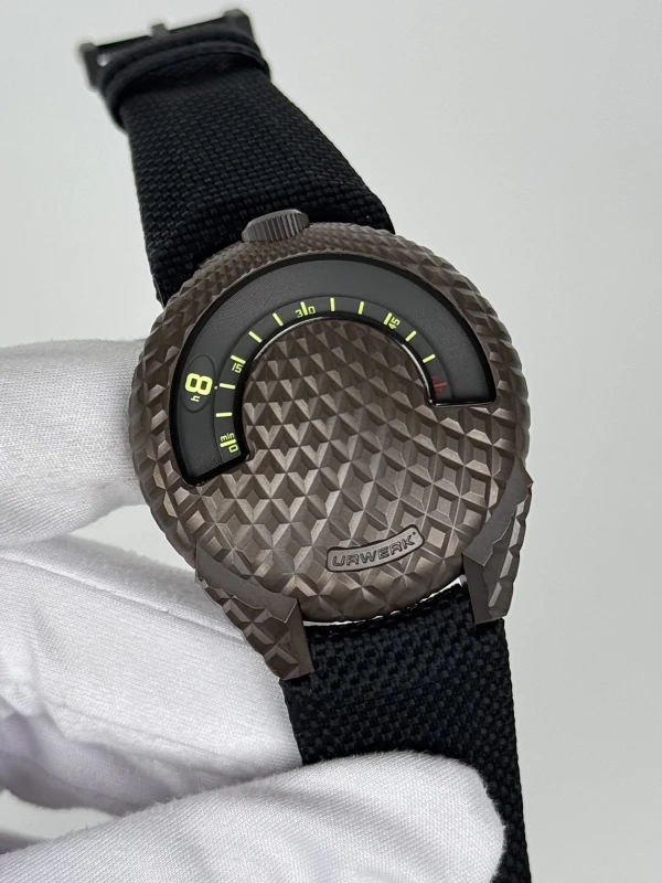 Urwerk T-REX UR-101 3
