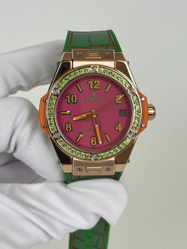 Hublot Pop Art King Gold Apple 39mm 465.OG.7398.LR.1222.POP16 2