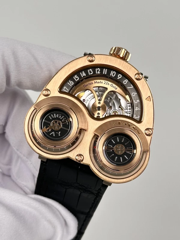 MB&F No.3 30.RTL.B 4