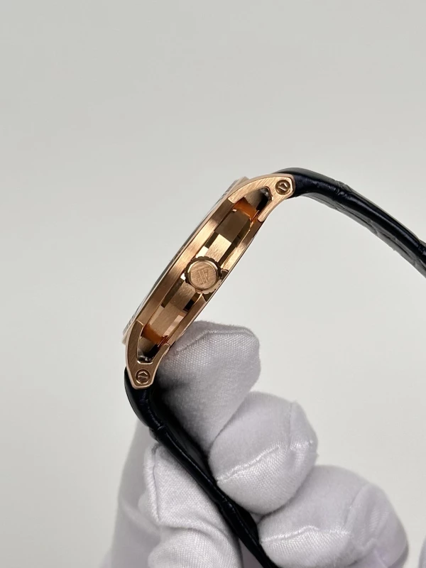 Audemars Piguet 15210OR.OO.A348KB.01 6