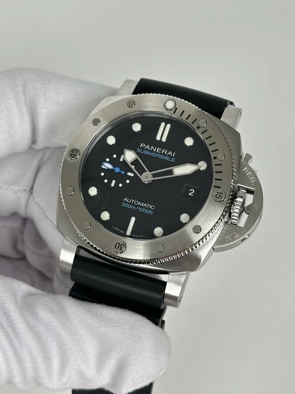 Panerai Submersible QuarantaQuattro PAM01596 4