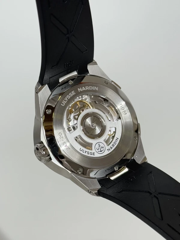 Ulysse Nardin Dual Time 42 mm 243-20-3/42 7