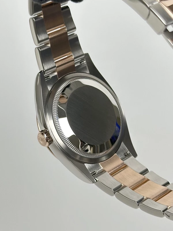 Rolex 36 mm, Oystersteel and Everose gold 126231-0020 9