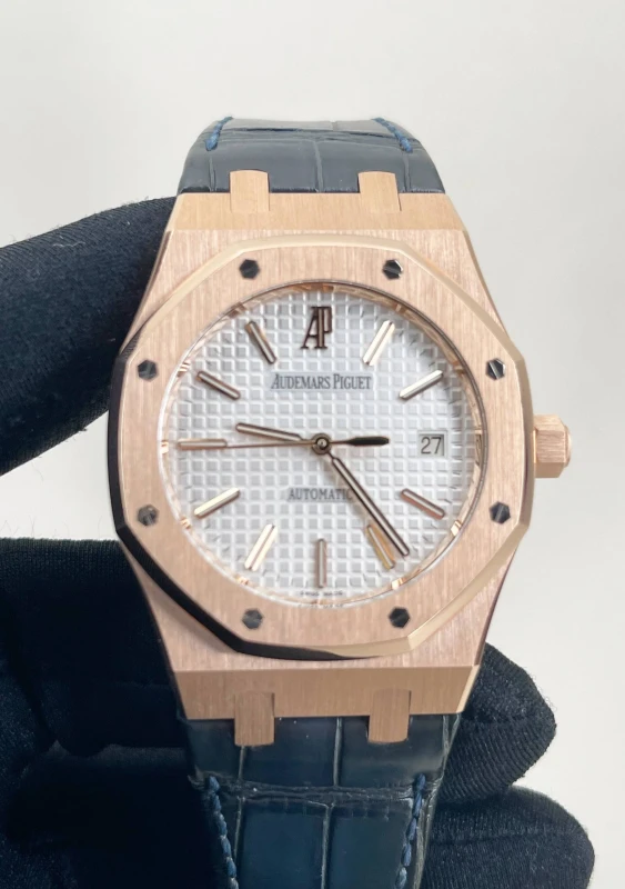 Audemars Piguet Selfwinding 39 mm 15300OR.OO.D088CR.02 5