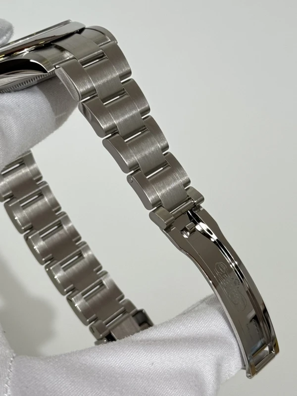 Rolex 41 mm Steel 124300-0005 4