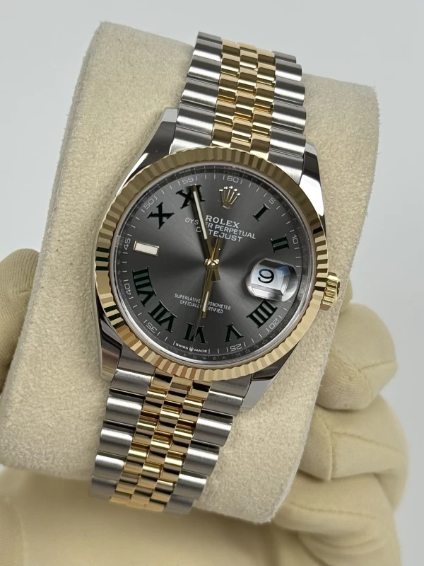 Rolex Datejust 36mm Steel and Yellow Gold 126233-0035 4
