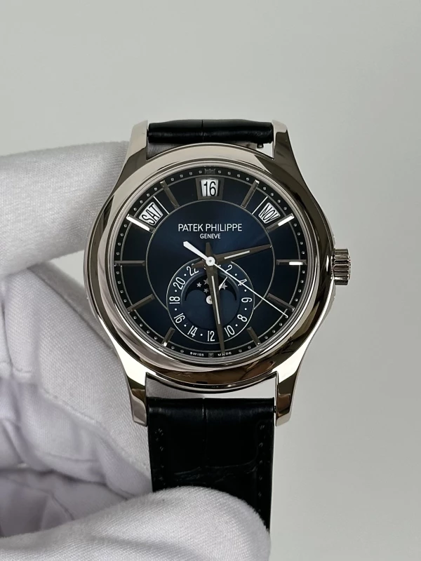 Patek Philippe ANNUAL CALENDAR 5205 5205G-013 2