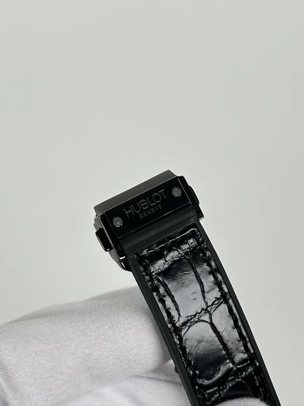 Hublot Automatic 38mm 565.CM.1170.LR.1104 8