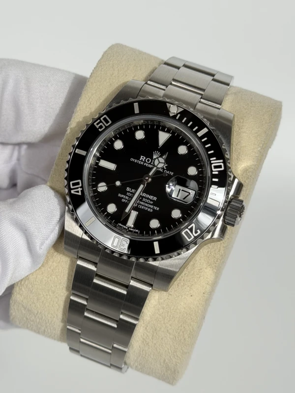 Rolex Date 40mm Steel Ceramic 116610LN-0001 3