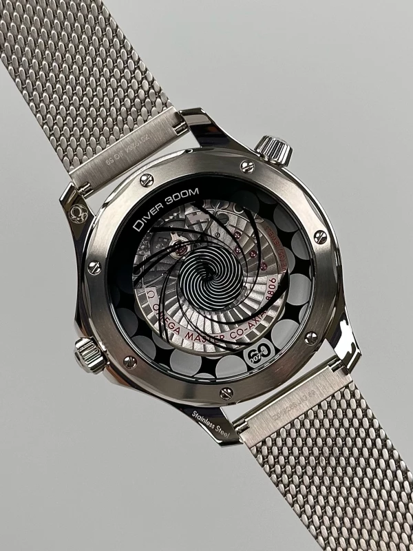 Omega DIVER 300M 210.30.42.20.03.002 7