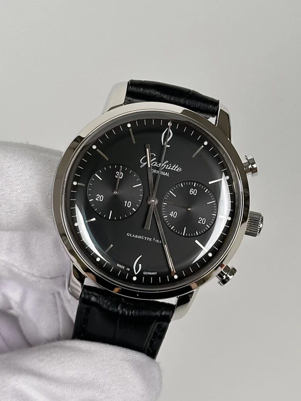 Glashutte Original Vintage Sixties Chronograph 39-34-02-22-04 4