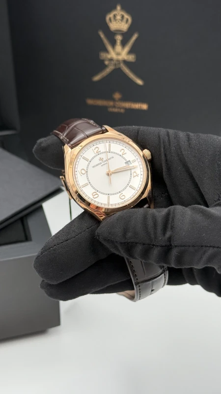 Vacheron Constantin Automatic Date 4600E/000R-B441 6