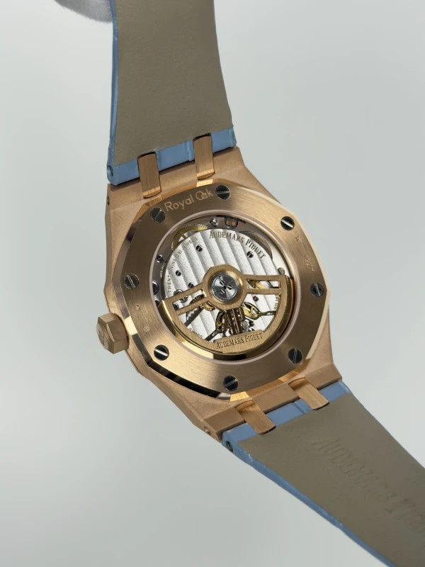 Audemars Piguet Royal Oak Selfwinding 37 mm  15551OR.ZS.D344CR.01 7