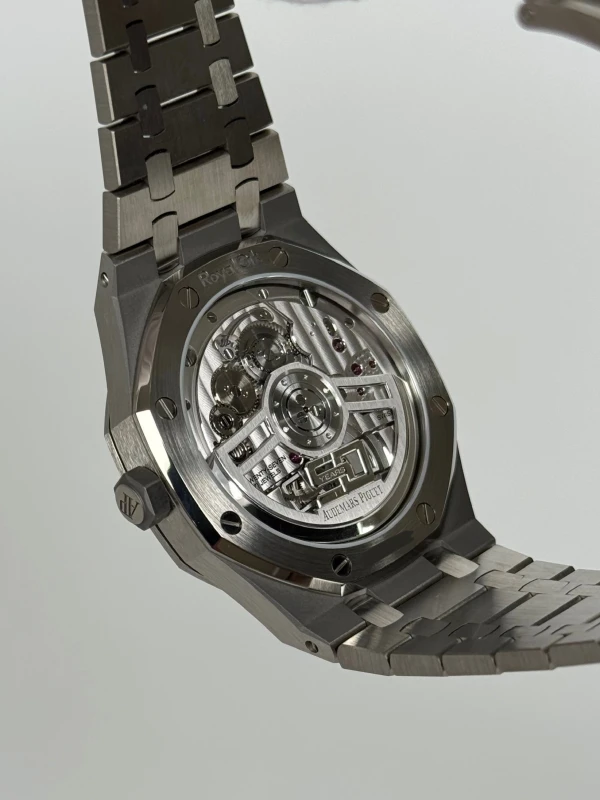 Audemars Piguet SELFWINDING FLYING TOURBILLON "50TH ANNIVERSARY" 26730TI.OO.1320TI.01 9