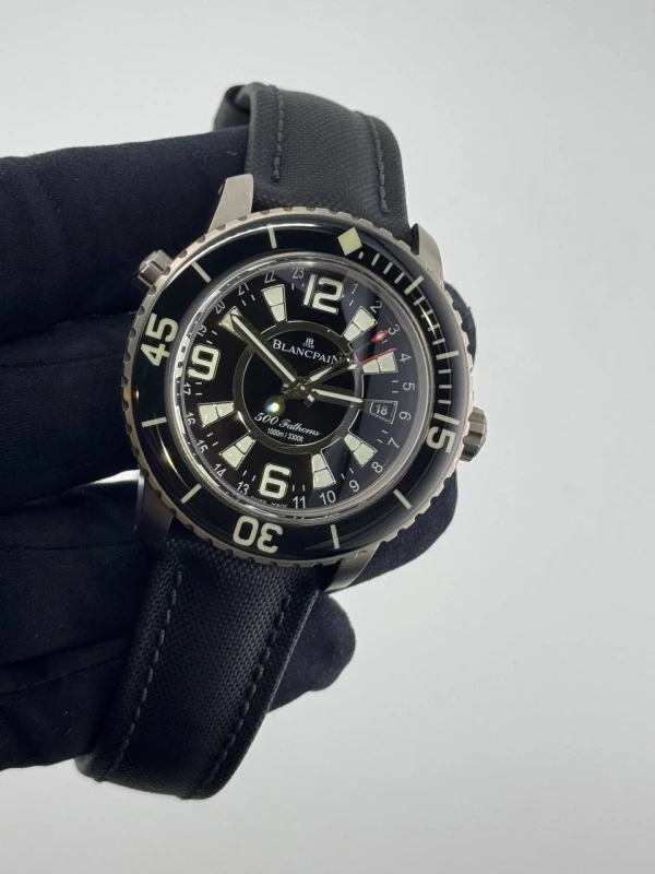 Blancpain '500 Fathoms' GMT  50021-12B30-52B 5