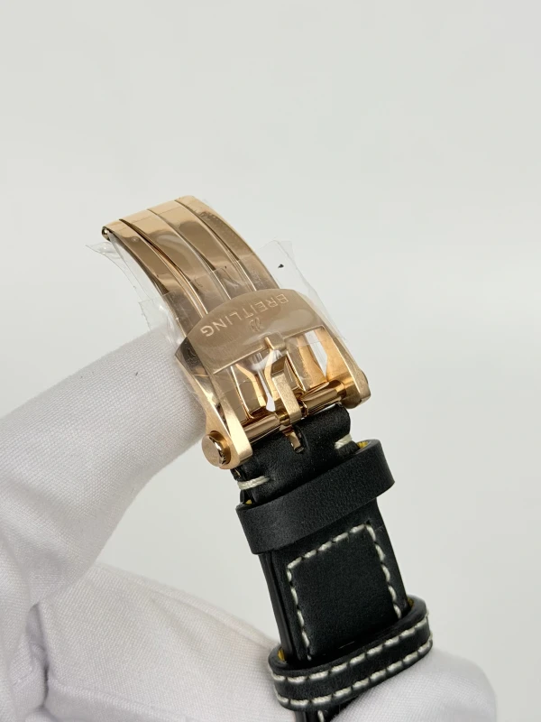 Breitling CLASSIC AVI CHRONOGRAPH 42 P-51 MUSTANG R233801A1B1X1 4