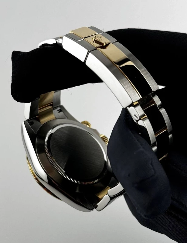 Rolex Cosmograph 40mm Steel and Yellow Gold 116523 5