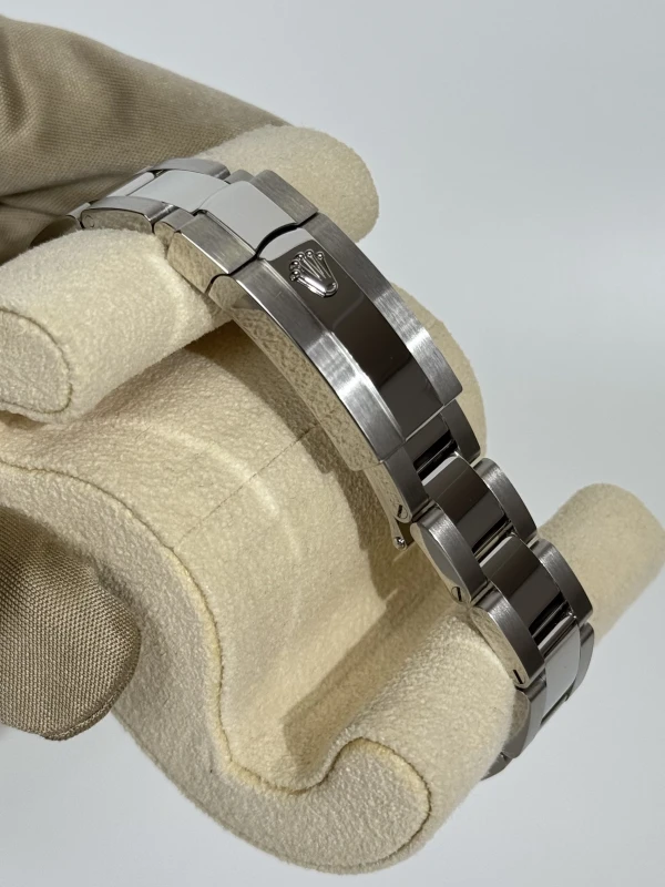 Rolex Steel and White Gold 31 mm 278274-0007 4