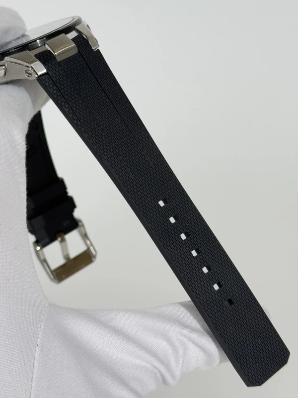 Ulysse Nardin Dual Time 42 mm 243-20-3/42 4