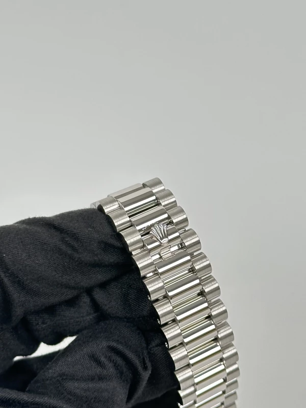 Rolex 41 mm, platinum 218206 ibldp 7