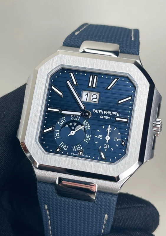 Patek Philippe GRANDE DATE 5822P-001 2
