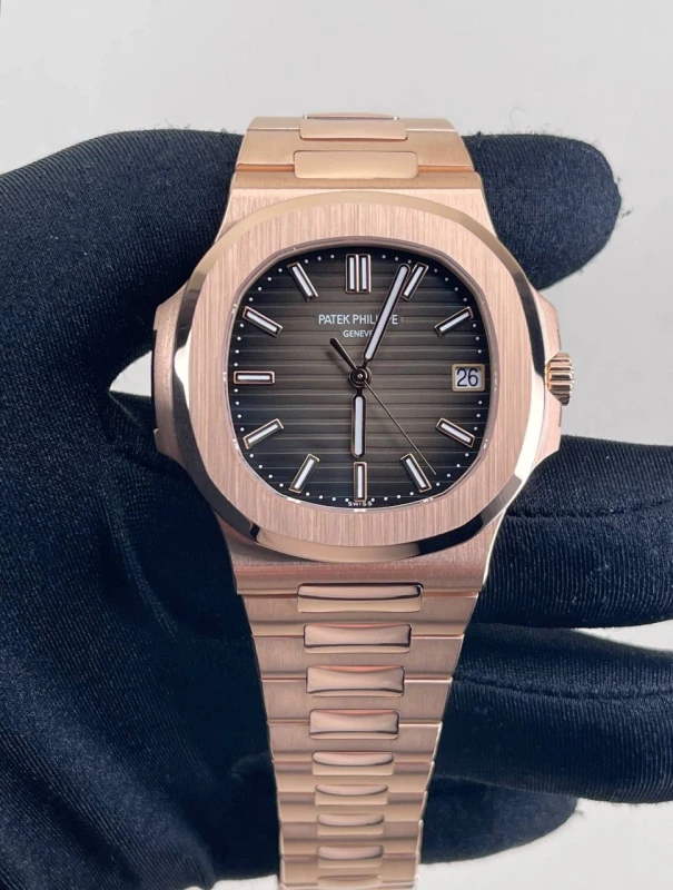 Patek Philippe 5711/1 5711/1R-001 5
