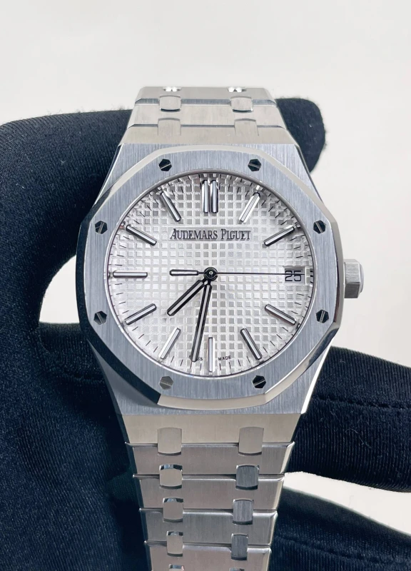 Audemars Piguet 15510ST.OO.1320ST.08 4
