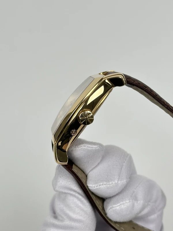 Vacheron Constantin Tonneau Day & Date Royal Eagle 42008/000J-9061 6
