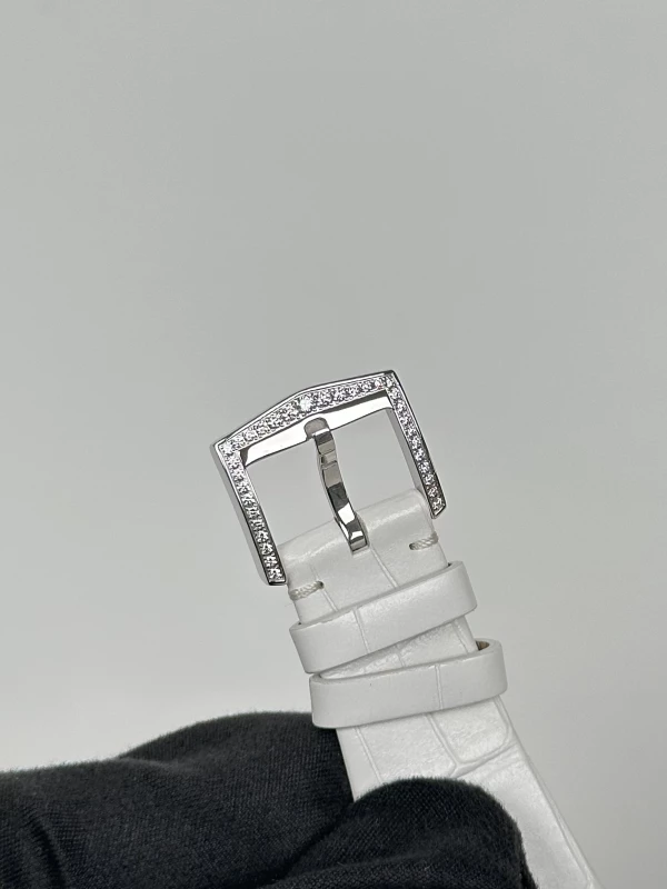 Harry Winston Avenue Squared А2 AVSQTZ38WW009 8
