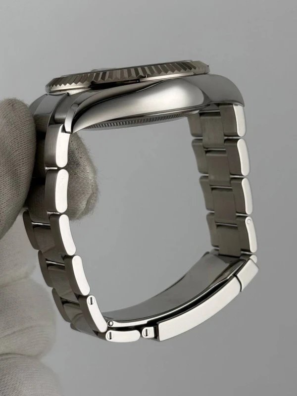 Rolex 42 mm, steel and white gold 326934-0001 9