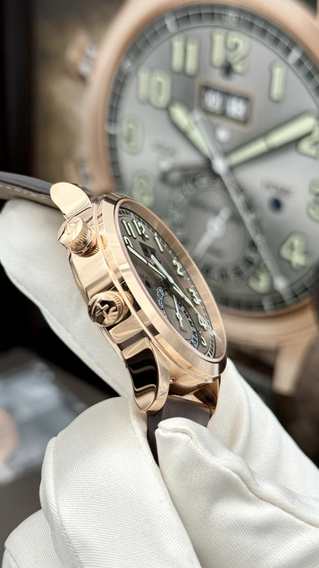 Patek Philippe 5520RG-001 3