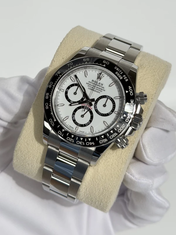 Rolex Cosmograph Daytona 40mm Steel 126500ln-0001 3