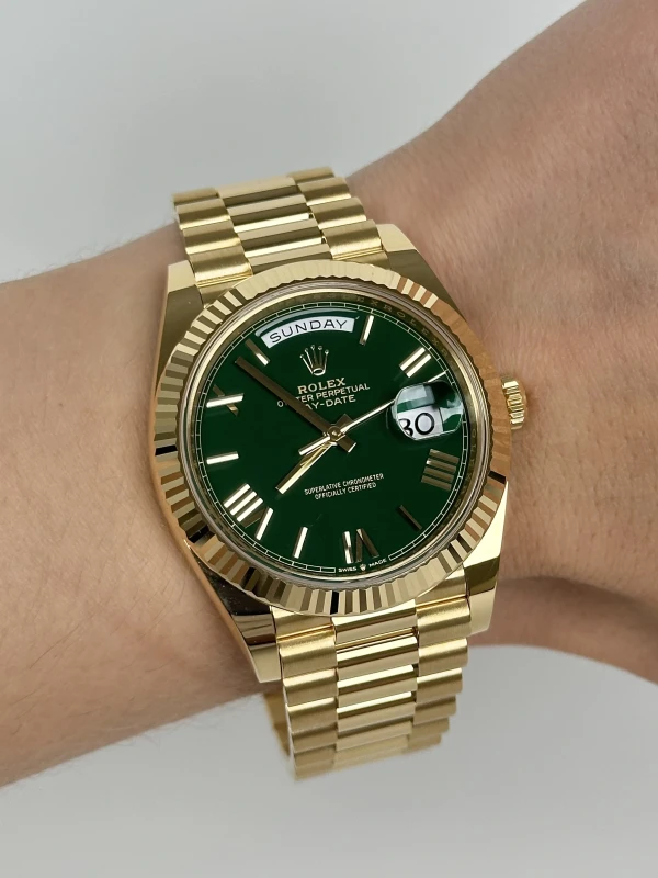 Rolex 40 mm Yellow Gold 228238-0061 5