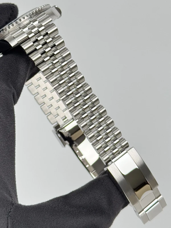 Rolex 40mm Steel 126720vtnr-0002 5
