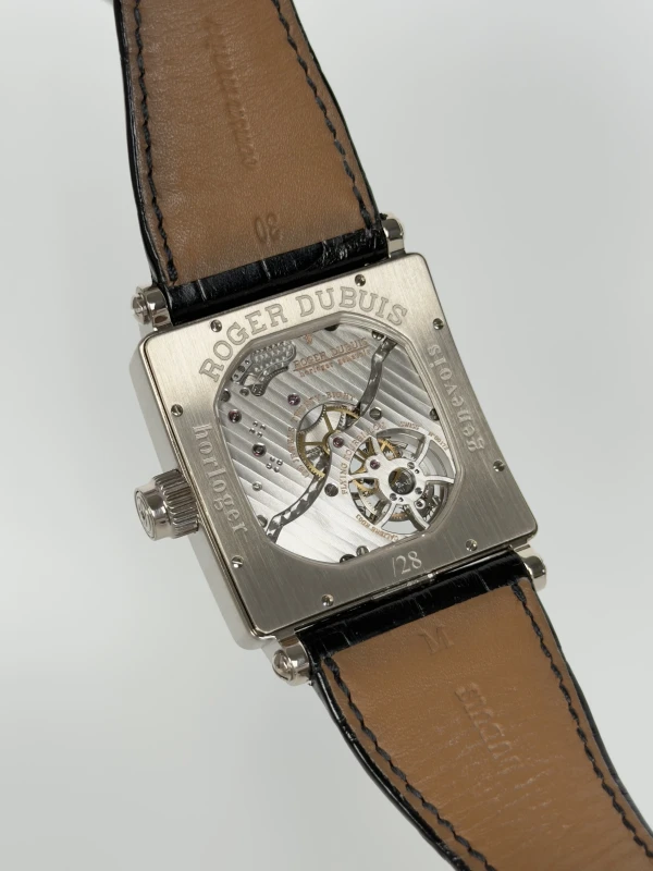 Roger Dubuis Tourbillon G40 03 0 SFBD GN1G.7A 7