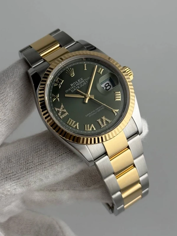 Rolex 36 mm, Oystersteel and yellow gold 126233-0026 3