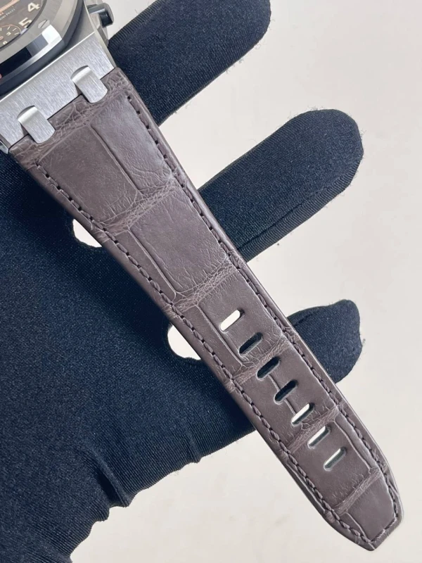 Audemars Piguet Chronograph 42mm 26470ST.OO.A820CR.01 6