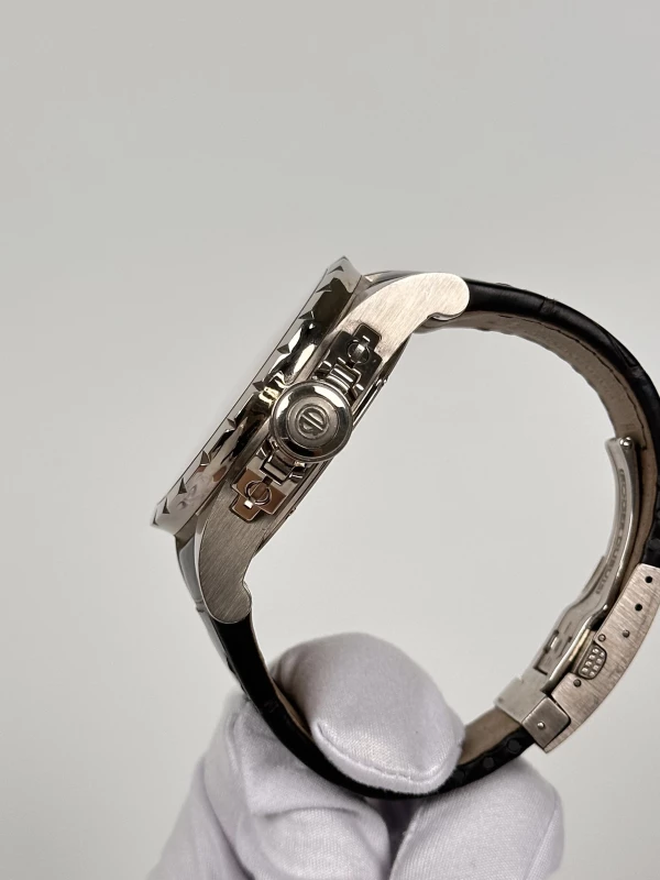 Roger Dubuis Bi-Retrograde Date RDDBEX0259 6