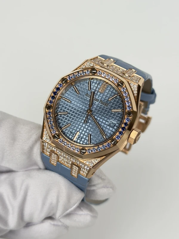 Audemars Piguet Royal Oak Selfwinding 37 mm  15551OR.ZS.D344CR.01 3