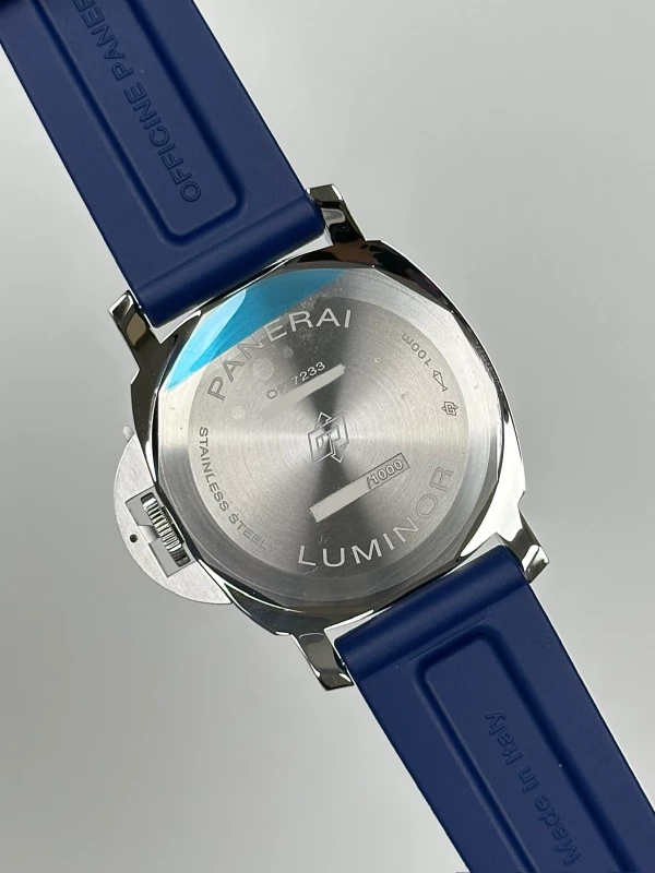 Panerai PAM01623 9
