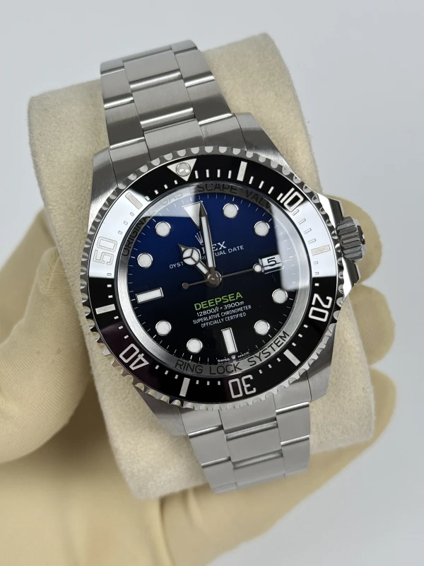 Rolex Deepsea 44mm Steel 136660-0005 3