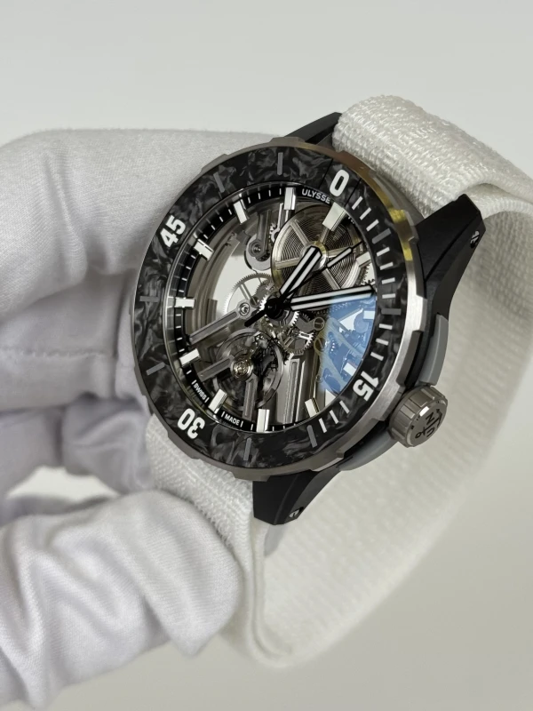 Ulysse Nardin DIVER AIR 3743-170-2A/0A 4