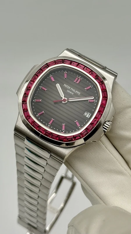 Patek Philippe Platinum Factory Ruby 5711/112P-001 2