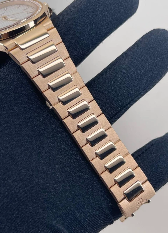 Patek Philippe Lady 7118 7118/1200R-001 6
