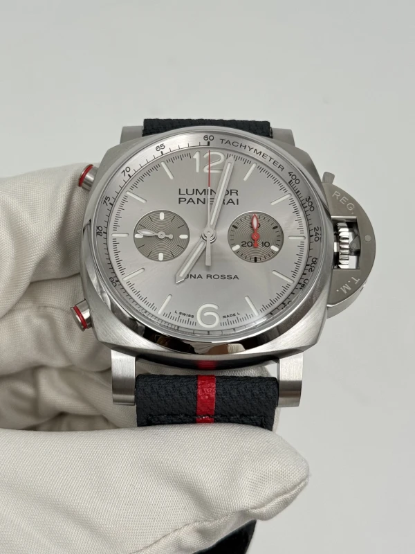 Panerai Luna Rossa Chrono PAM01768 2