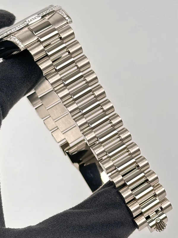 Rolex 36 mm, white gold 118389-0097 5