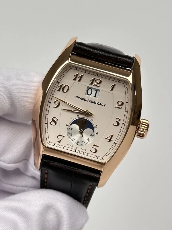 Girard Perregaux Large Date 27600-52-121-BACA 4