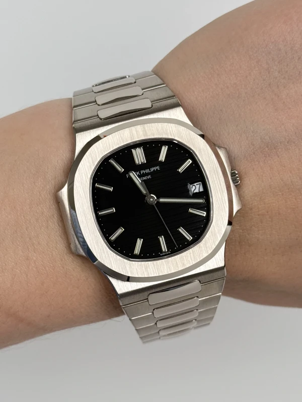 Patek Philippe 3711/1G 3711/1G-001 8